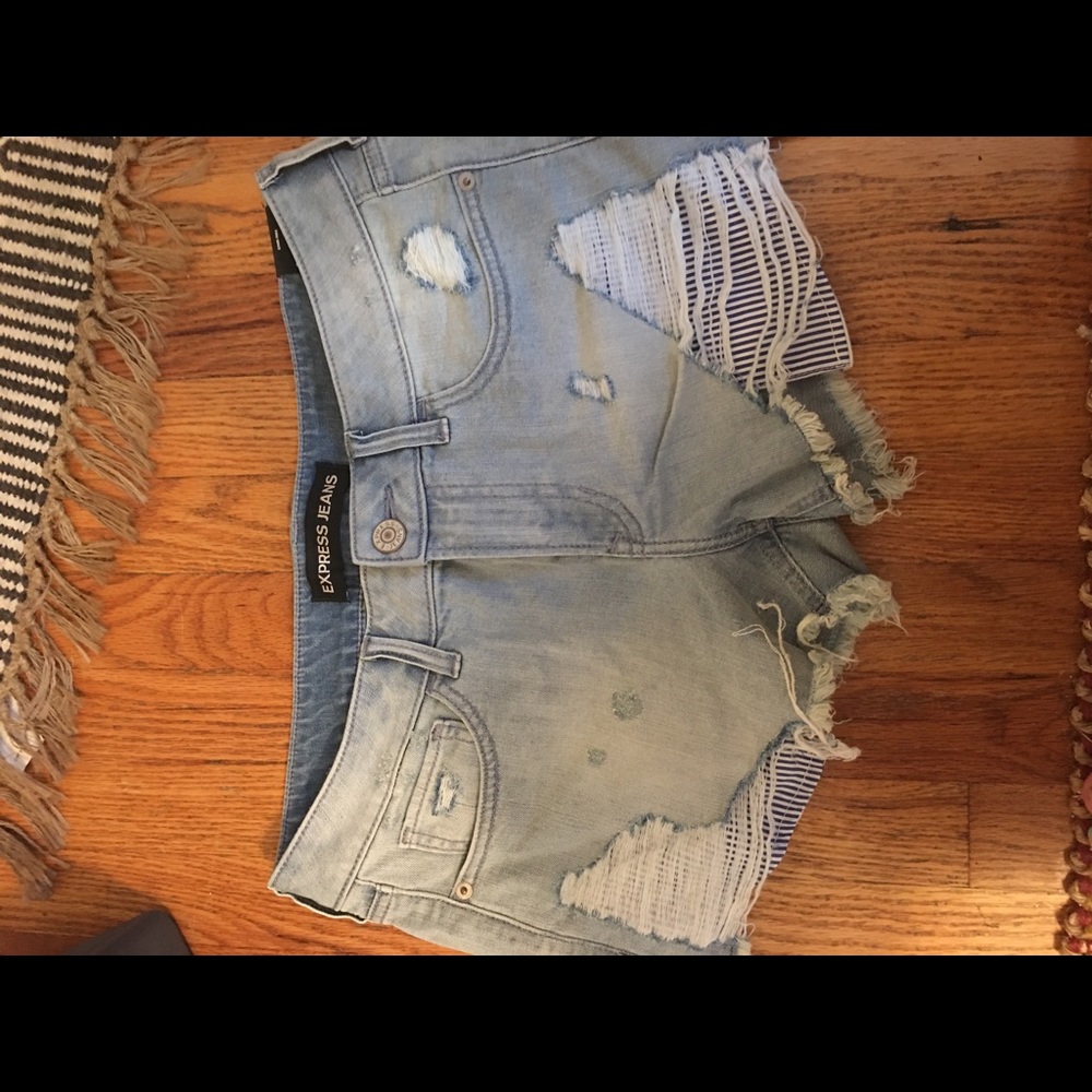 NWT Express Jean short